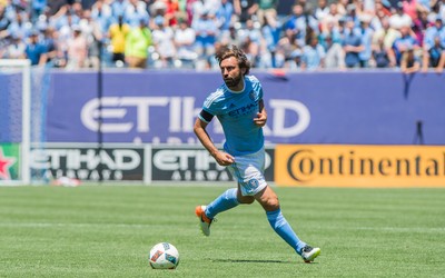 亿德电竞快讯-于帕梅卡诺让拜仁无语